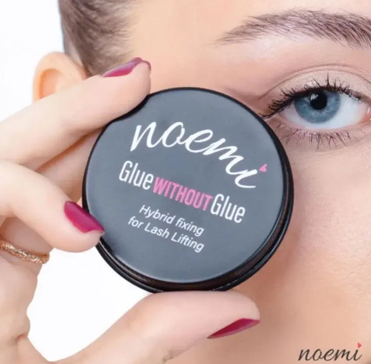 Noemi glue without Glue Pink
